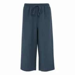 Celtic & Co. Womens Blue Cropped Trousers 11 Celtic & Co. Womens Blue Cropped Trousers -Celtic & Co Shop unnamed file 1489