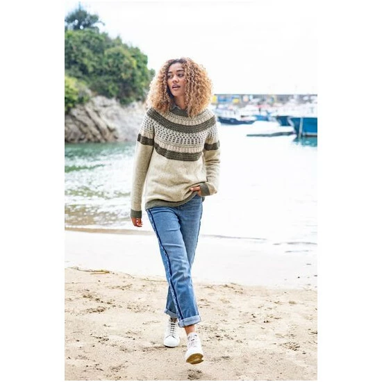 unnamed-file-151.jpg Celtic & Co. Natural Float Stitch Donegal Jumper -Celtic & Co Shop unnamed file 151