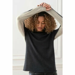 Celtic & Co. Grey Fine Knit Merino Crew Neck Jumper -Celtic & Co Shop unnamed file 197