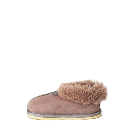 Celtic & Co. Celtic & Co Kids Pink Sheepskin Slippers 2 Celtic & Co. Celtic & Co Kids Pink Sheepskin Slippers - Image 2
