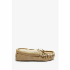 Celtic & Co. Celtic & Co Camel Loafer Hard Sole Moccasins
