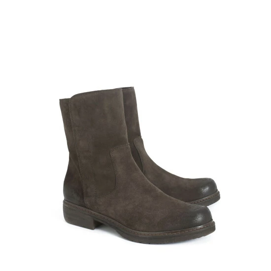 Celtic & Co. Celtic & Co Brown Essential Leather Ankle Boots 3 Celtic & Co. Celtic & Co Brown Essential Leather Ankle Boots - Image 3