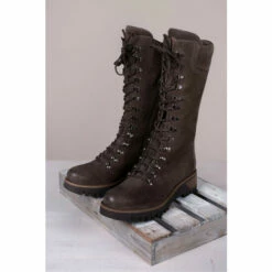 Celtic & Co. Womens Brown Wilderness Boots 10 Celtic & Co. Womens Brown Wilderness Boots -Celtic & Co Shop unnamed file 730