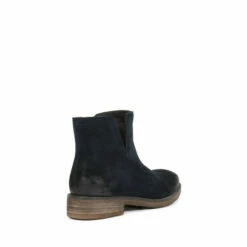 Celtic & Co. Womens Blue Boots 10 Celtic & Co. Womens Blue Boots -Celtic & Co Shop unnamed file 746