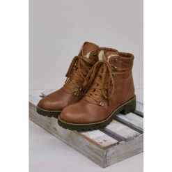 Celtic & Co. Celtic & Co Brown Hiker Boots 4 Celtic & Co. Celtic & Co Brown Hiker Boots -Celtic & Co Shop unnamed file 787