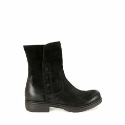 Celtic & Co. Celtic & Co Black Essential Leather Ankle Boots