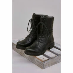 Celtic & Co. Ladies Derby Black Boots -Celtic & Co Shop unnamed file 893