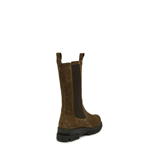 Celtic & Co. Chunky Tall Brown Chelsea Boots 3 Celtic & Co. Chunky Tall Brown Chelsea Boots - Image 3