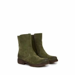Celtic & Co. Green Essential Leather Ankle Boots 10 Celtic & Co. Green Essential Leather Ankle Boots -Celtic & Co Shop unnamed file 918